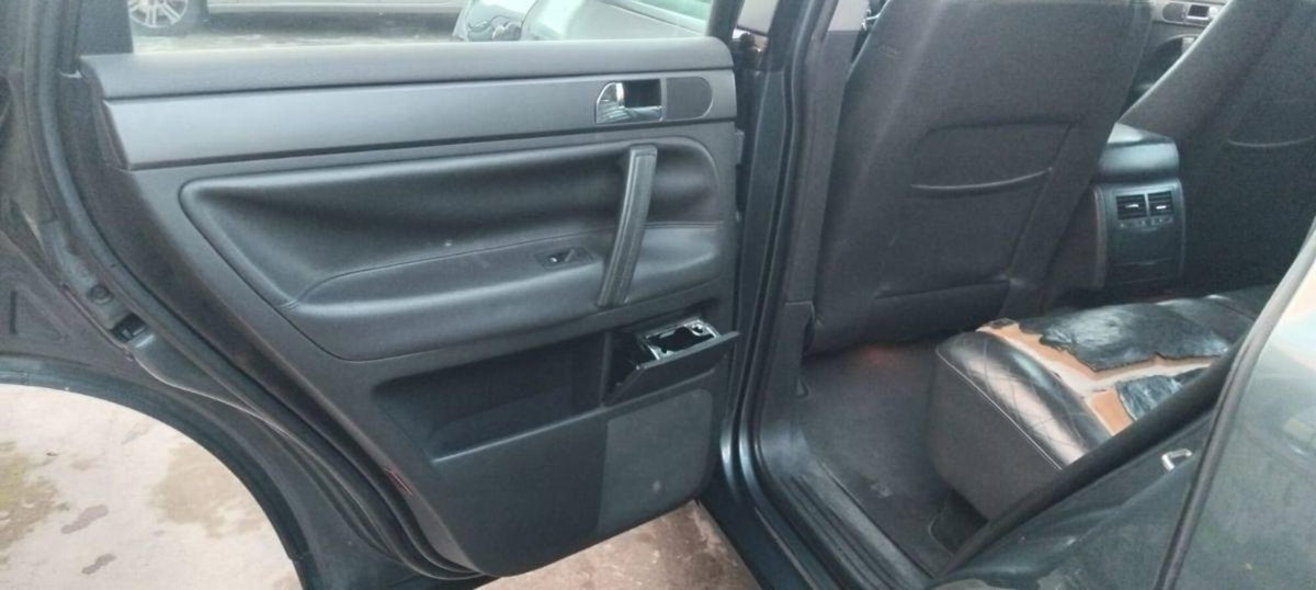 Volkswagen Touareg R5 TDI DPF tiptronic Style (12)