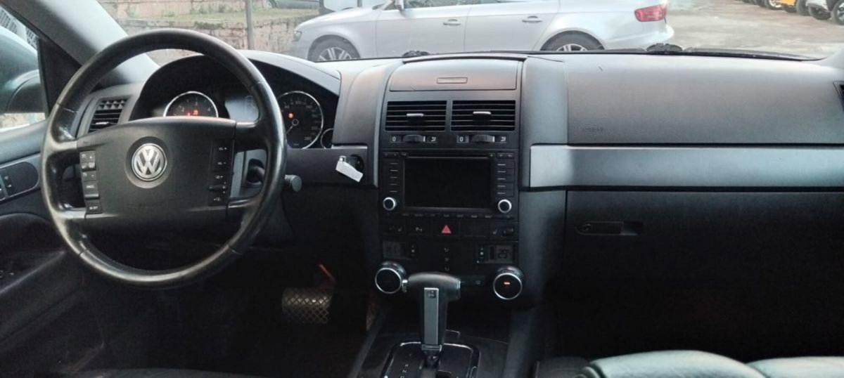 Volkswagen Touareg R5 TDI DPF tiptronic Style (13)