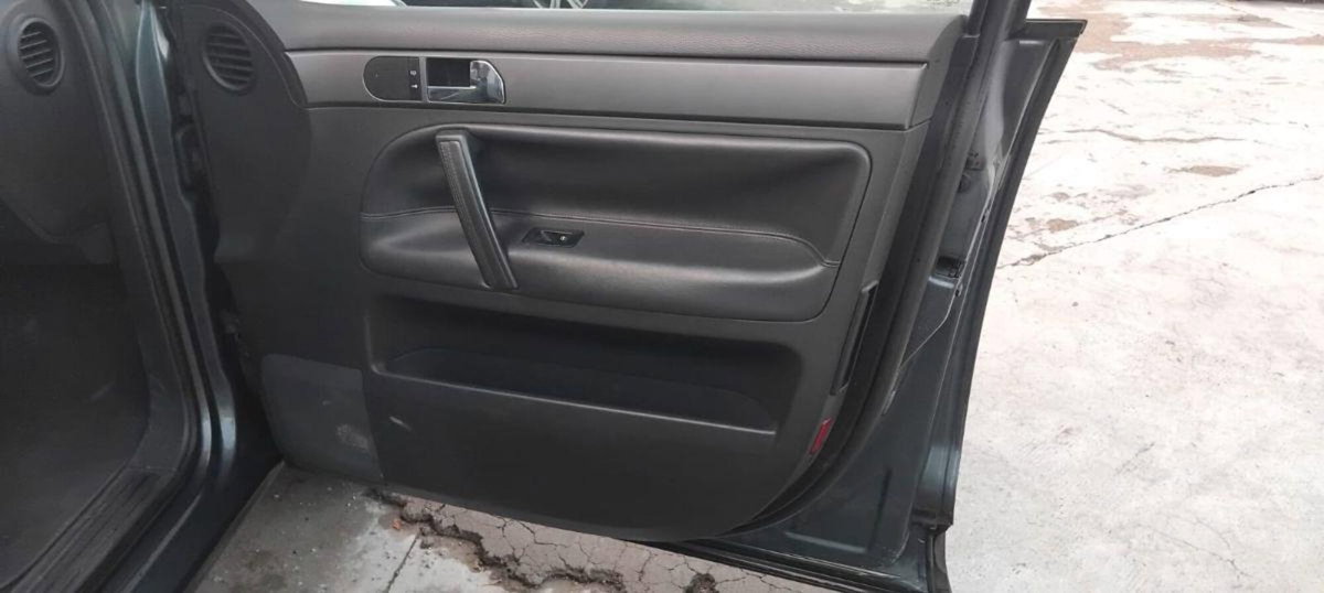 Volkswagen Touareg R5 TDI DPF tiptronic Style (16)