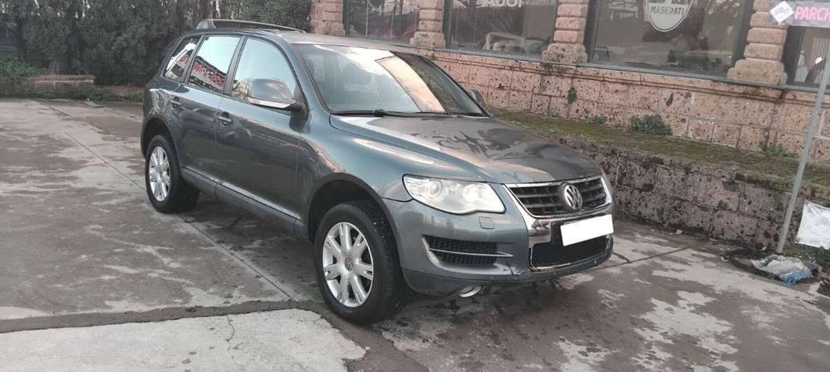 Volkswagen Touareg R5 TDI DPF tiptronic Style (2)