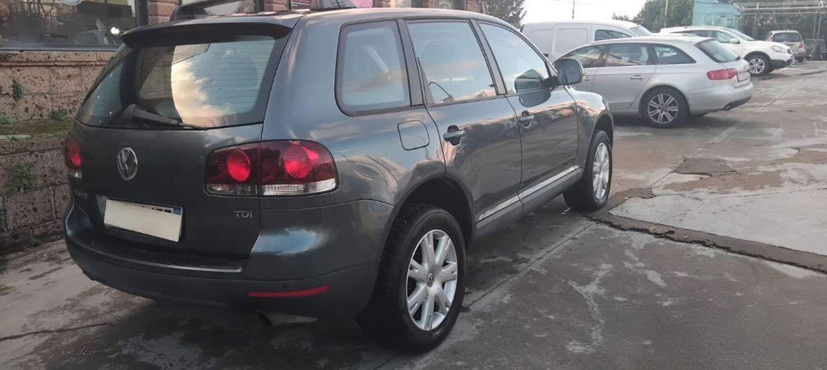 Volkswagen Touareg R5 TDI DPF tiptronic Style (3)