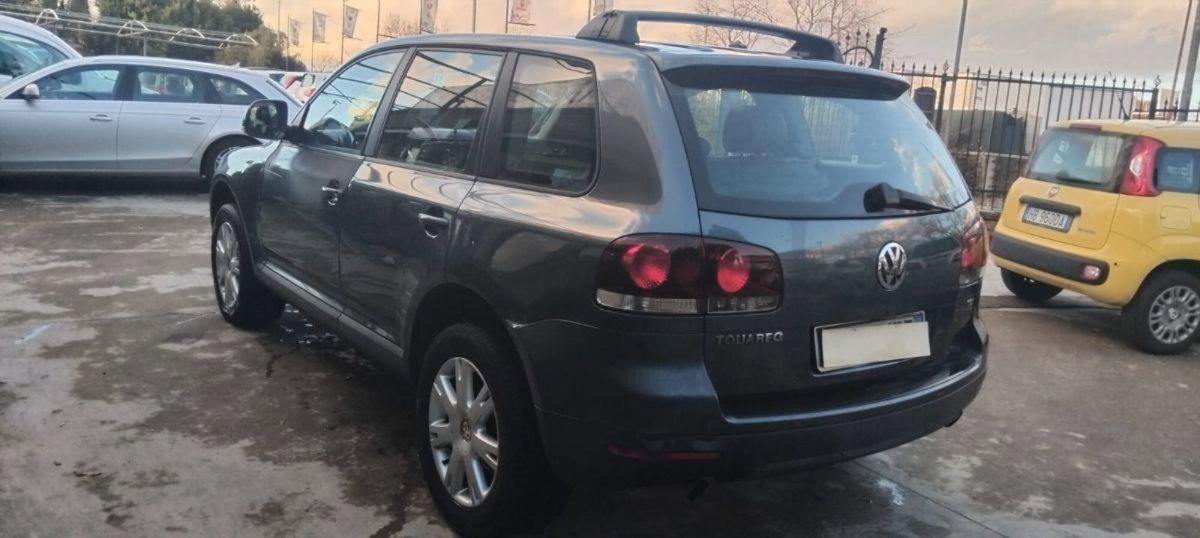 Volkswagen Touareg R5 TDI DPF tiptronic Style (4)