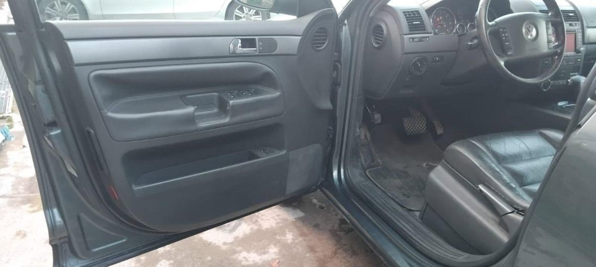 Volkswagen Touareg R5 TDI DPF tiptronic Style (7)