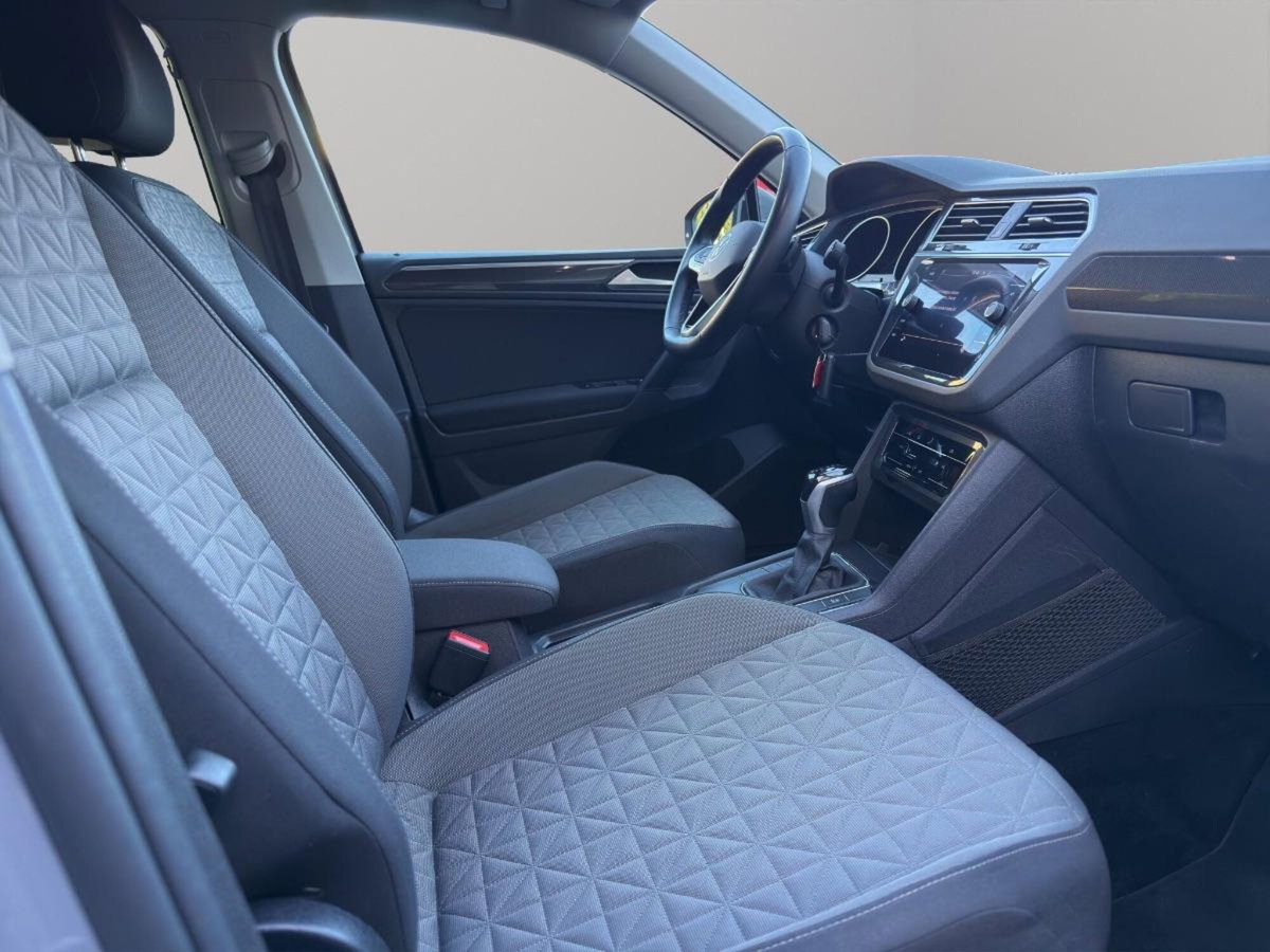 Volkswagen Tiguan 2.0 tdi Life 150cv dsg (12)