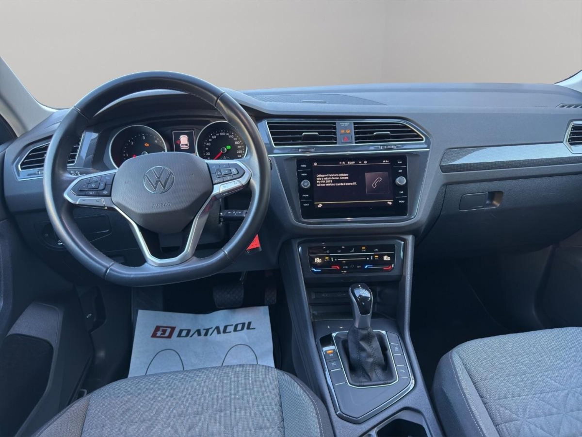 Volkswagen Tiguan 2.0 tdi Life 150cv dsg (17)