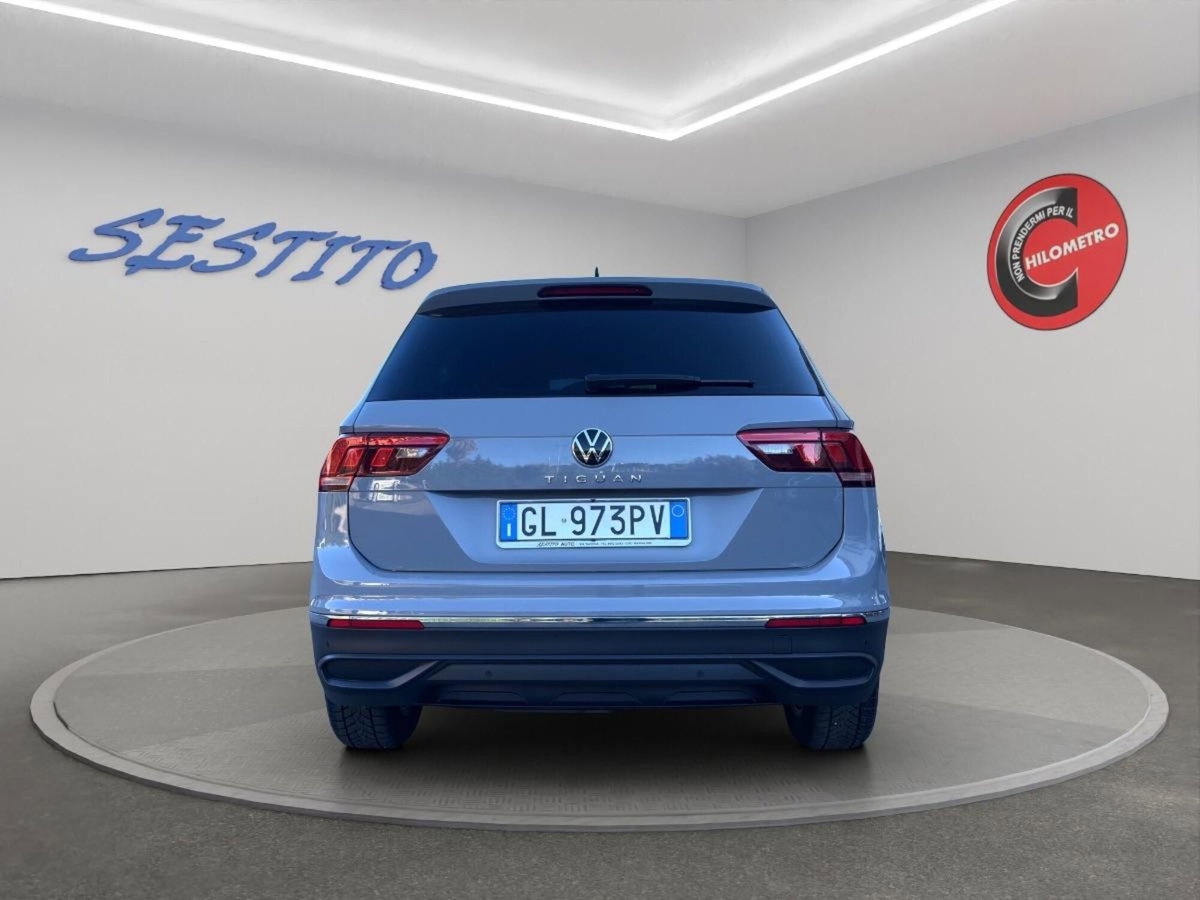 Volkswagen Tiguan 2.0 tdi Life 150cv dsg (20)