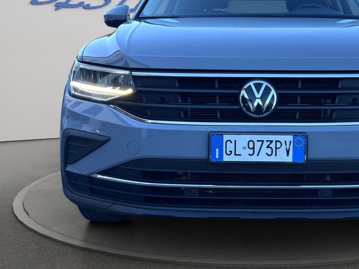 Volkswagen Tiguan 2.0 tdi Life 150cv dsg (4)