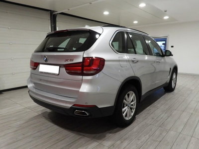 BMW X5 xDrive30d 249CV Business (4)