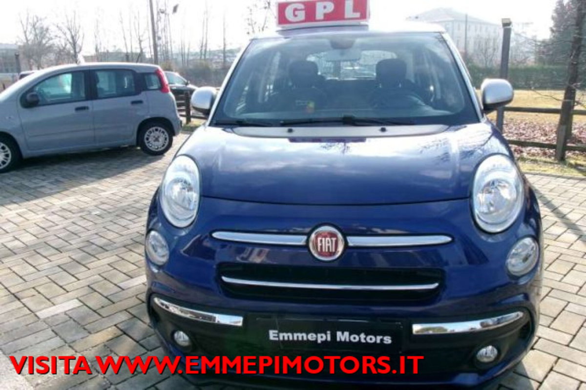 Fiat 500L 1.4 95 CV Mirror (2)