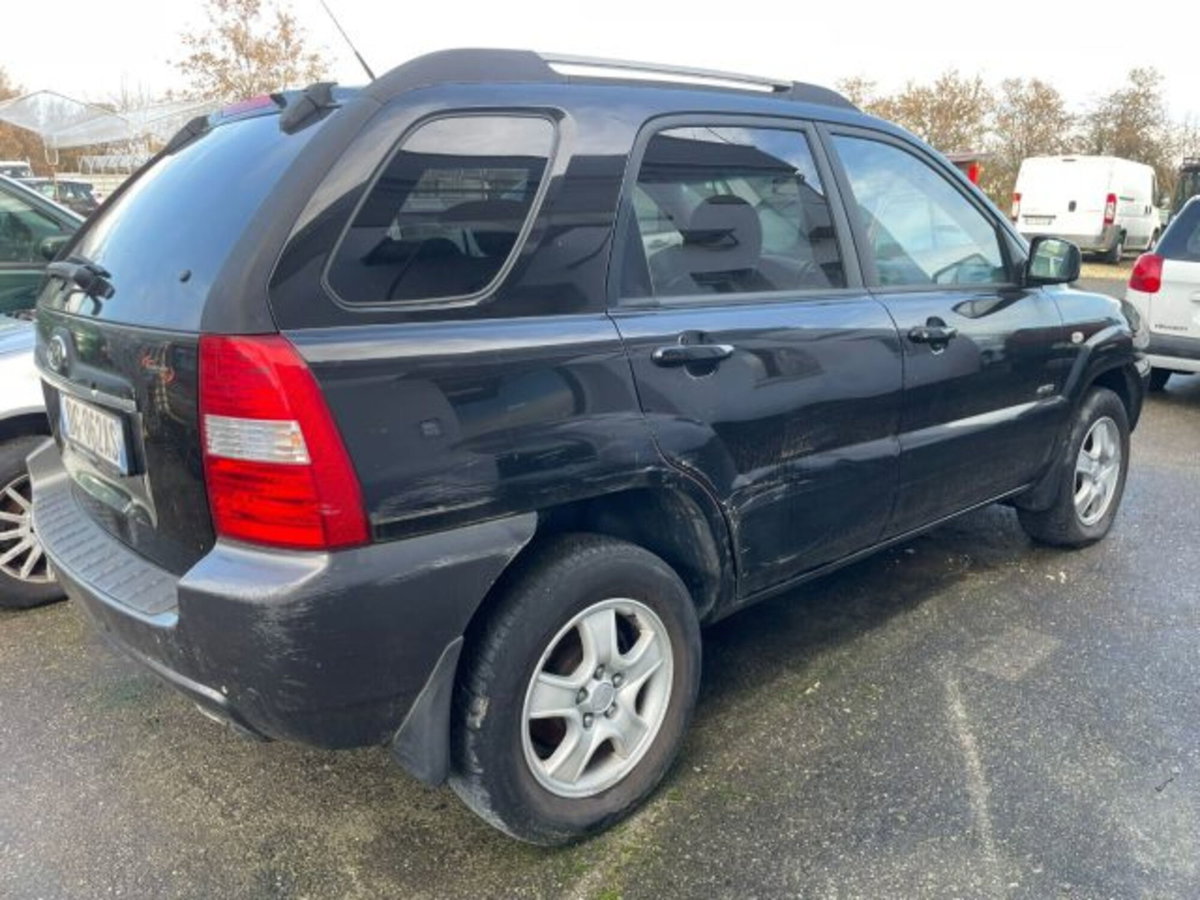 Kia Sportage 2.0 CRDI VGT 140CV 2WD Active (4)