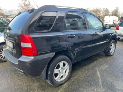Kia Sportage 2.0 CRDI VGT 140CV 2WD Active (4)