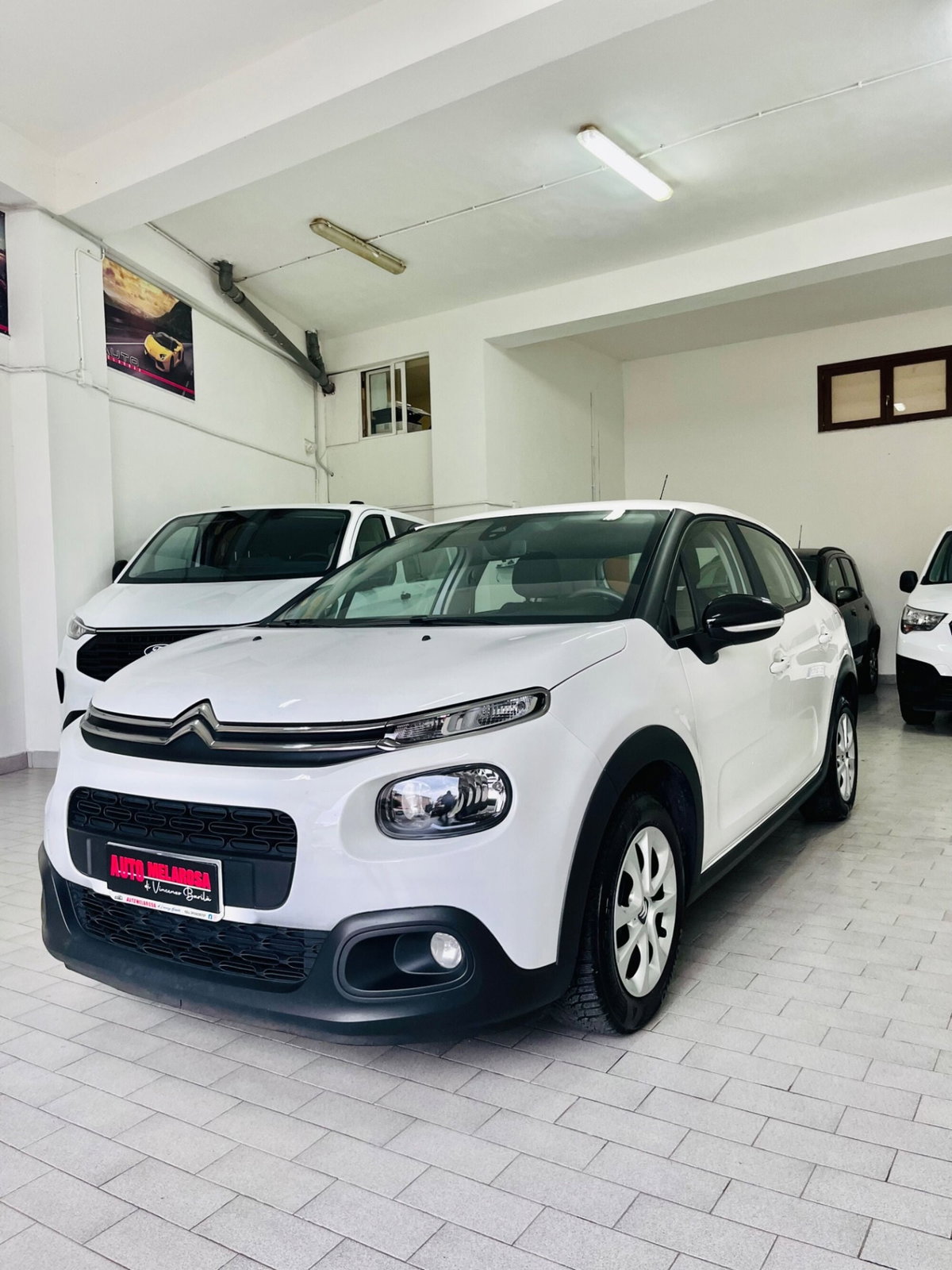 Citroen C3 BlueHDi 100 S&S Van Feel (4)