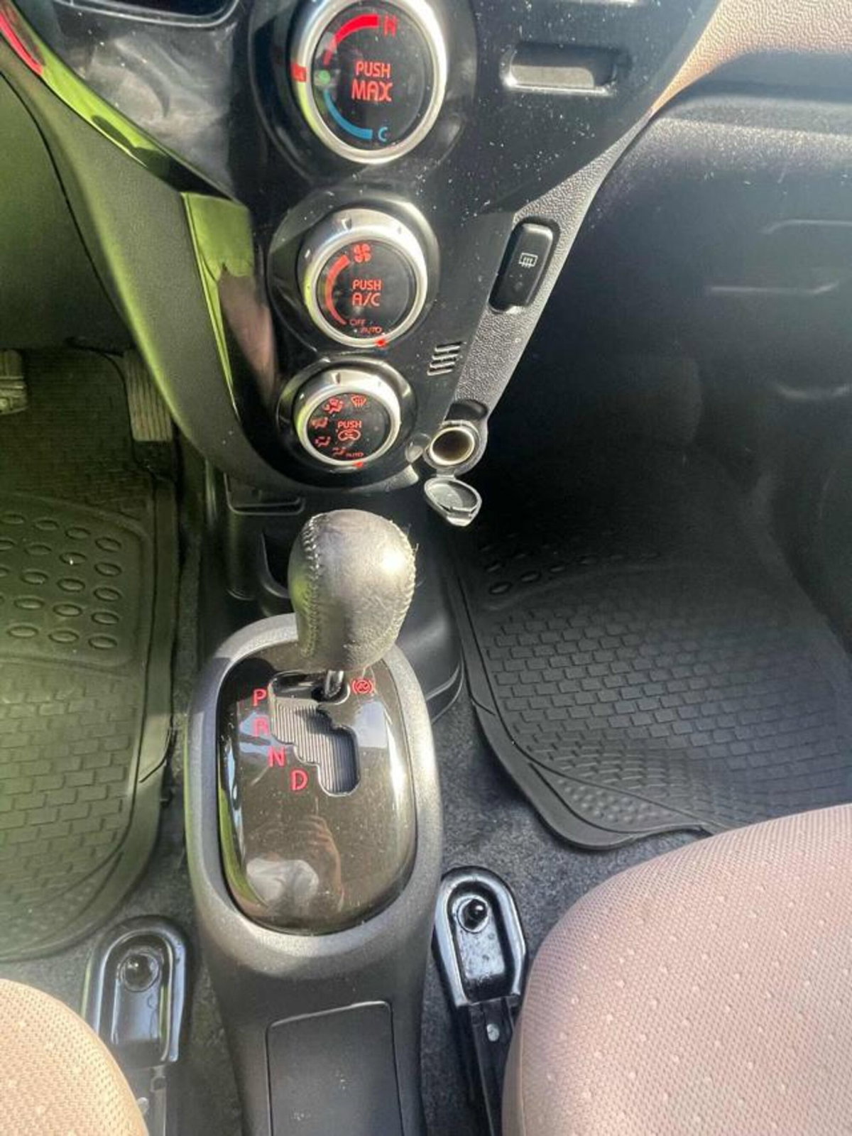 Citroen C-Zero C-Zero Full Electric airdream Seduction (14)