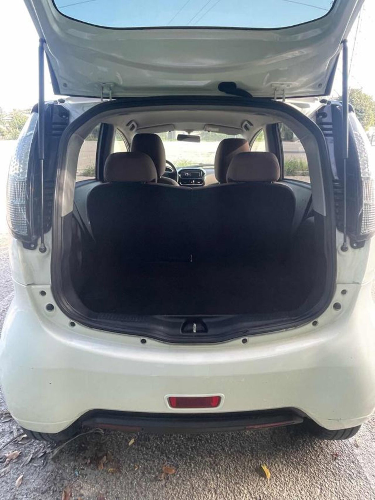 Citroen C-Zero C-Zero Full Electric airdream Seduction (16)