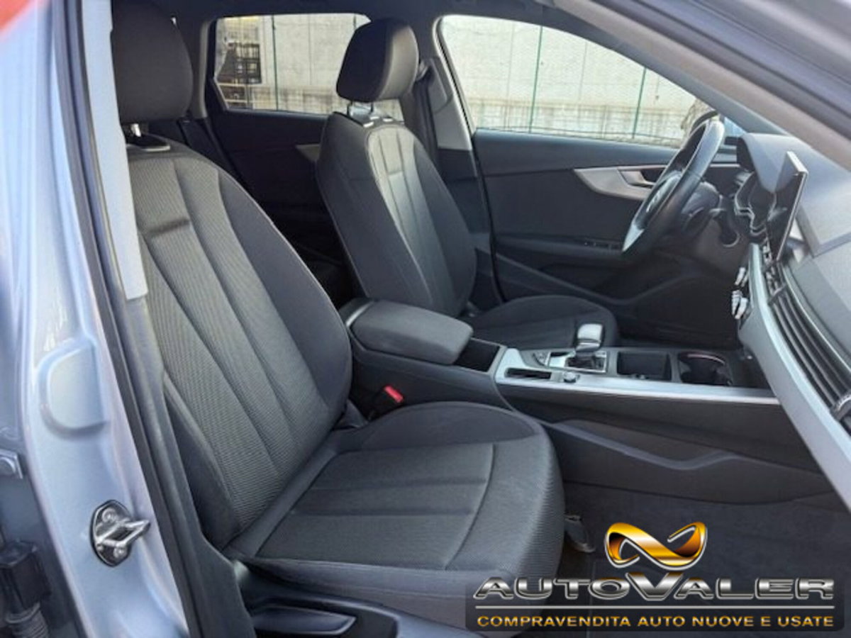 Audi A4 Allroad 40 TDI 190 CV S tronic Identity Contrast (16)