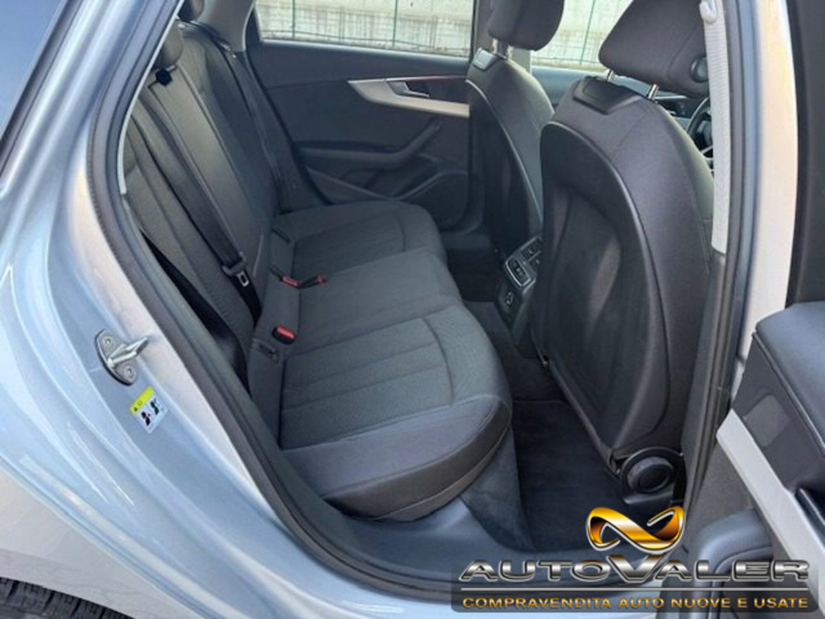 Audi A4 Allroad 40 TDI 190 CV S tronic Identity Contrast (18)