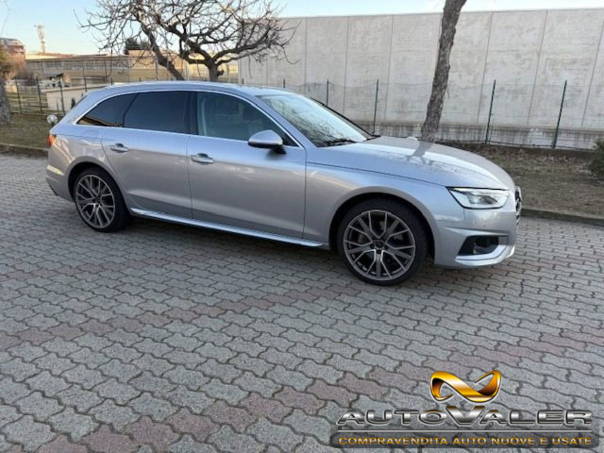 Audi A4 Allroad 40 TDI 190 CV S tronic Identity Contrast (5)