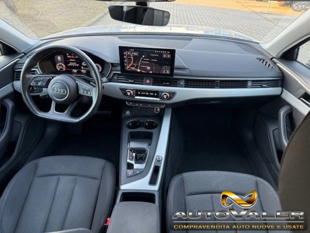 Audi A4 Allroad 40 TDI 190 CV S tronic Identity Contrast (8)