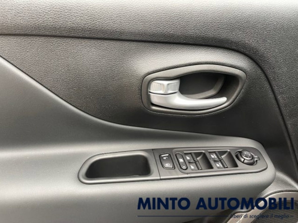 Jeep Renegade 1.0 T3 Limited (18)