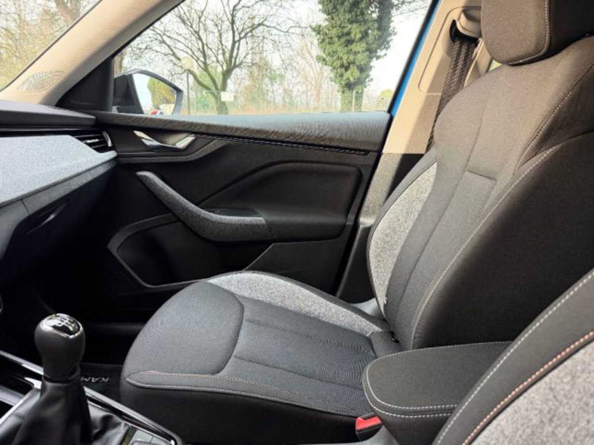 Skoda Kamiq 1.0 tsi Black Dots 95cv (20)