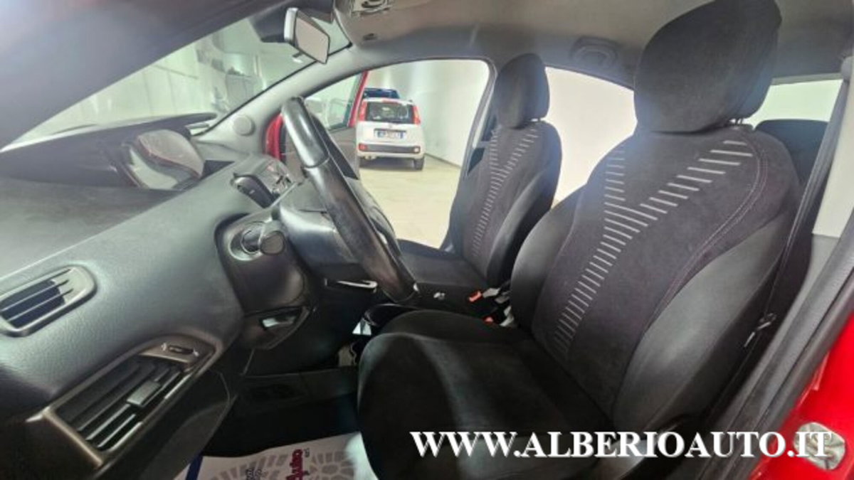 Lancia Ypsilon 1.2 69 CV 5 porte Gold (14)