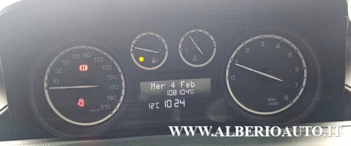 Lancia Ypsilon 1.2 69 CV 5 porte Gold (18)