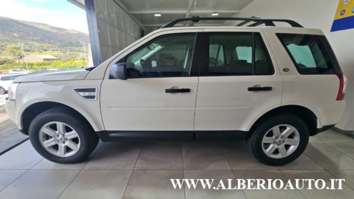 Land Rover Freelander 2.2 TD4 S.W. S (5)