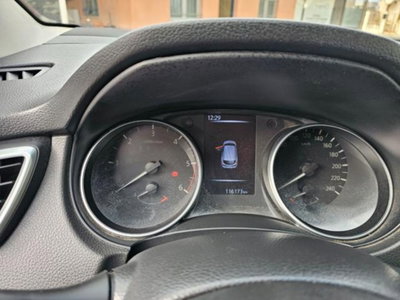 Nissan Qashqai 1.5 dCi 115 CV DCT N-Connecta (17)