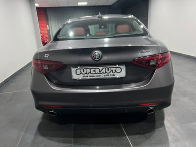 Alfa Romeo Giulia 2.2 Turbodiesel 180 CV AT8 Super (4)