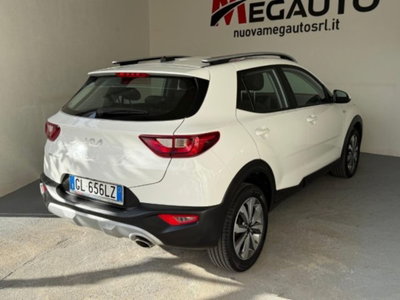 Kia Stonic 1.2 DPI Urban (3)