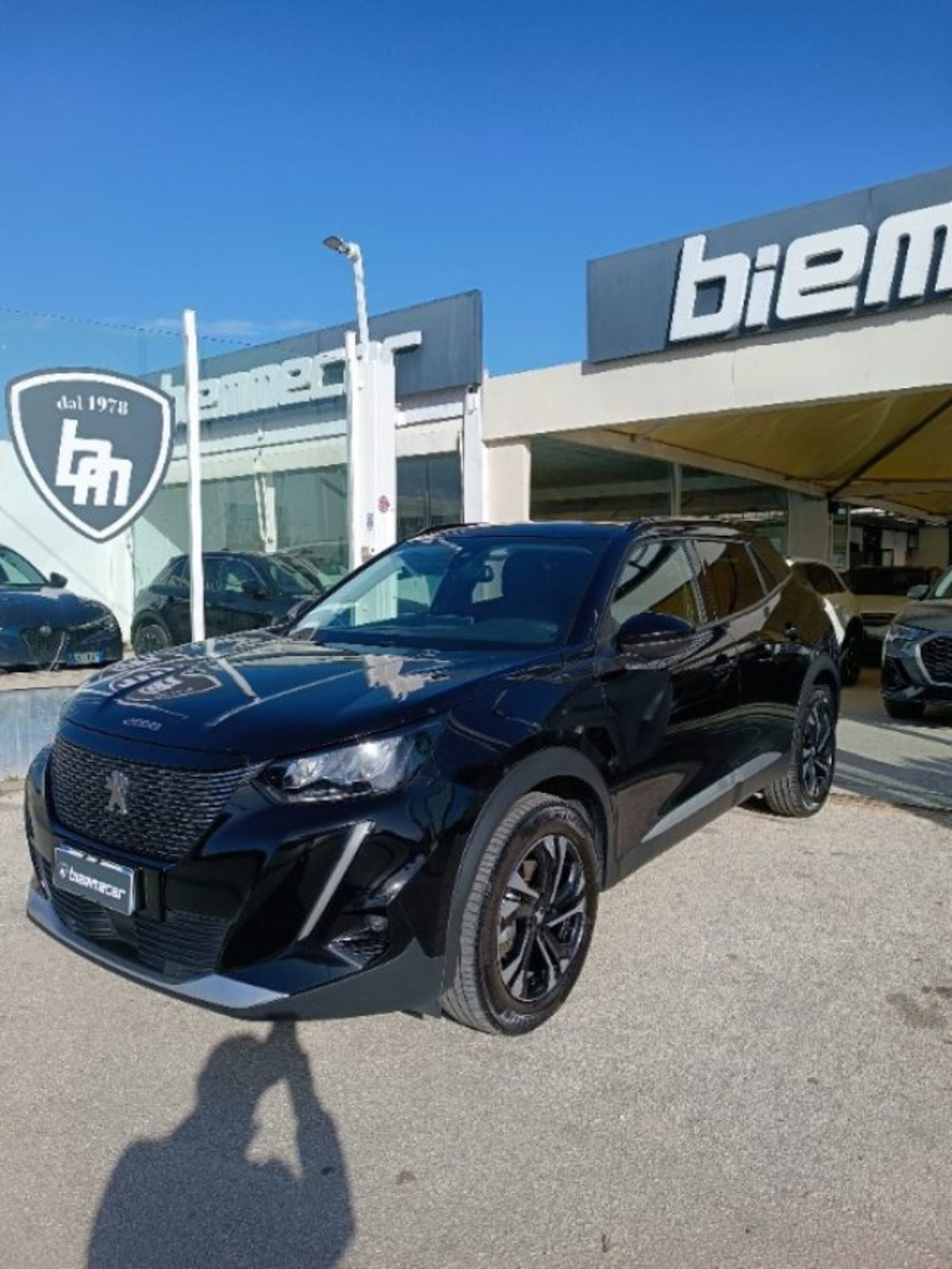 Peugeot 2008 BlueHDi 130 S&S EAT8 Allure Pack (2)