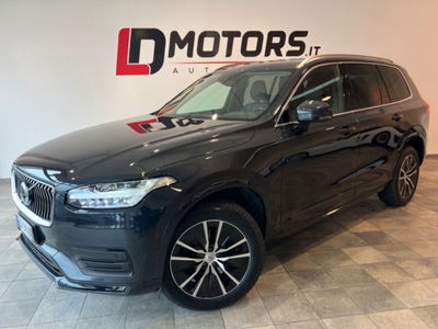 Volvo XC90 B5 (d) AWD Geartronic 7 posti Momentum Pro usata