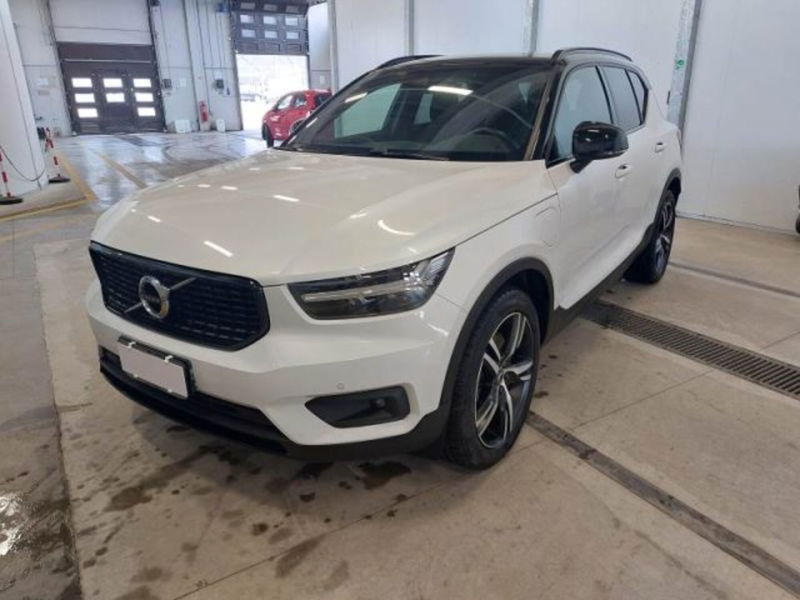 Volvo XC40 T4 Recharge Plug-in Hybrid R-design