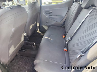 Lancia Ypsilon 1.0 FireFly 5 porte S&S Hybrid Gold Plus (11)