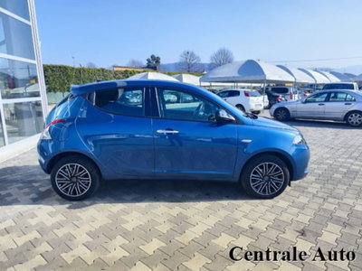 Lancia Ypsilon 1.0 FireFly 5 porte S&S Hybrid Gold Plus (4)