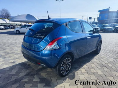 Lancia Ypsilon 1.0 FireFly 5 porte S&S Hybrid Gold Plus (5)