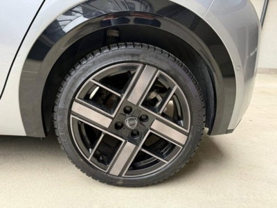 Lancia Ypsilon 1.2 mhev Edizione Limitata Cassina e-dct (11)
