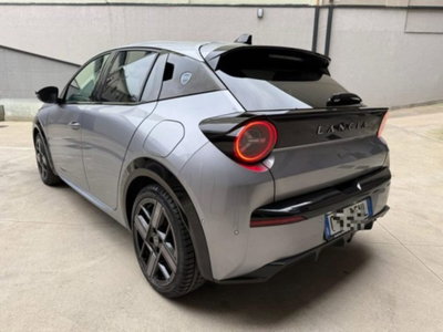 Lancia Ypsilon 1.2 mhev Edizione Limitata Cassina e-dct (3)
