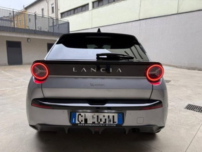 Lancia Ypsilon 1.2 mhev Edizione Limitata Cassina e-dct (4)