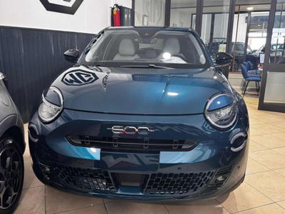 Fiat 600 1.2 hybrid La Prima 145cv auto nuova