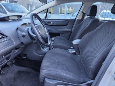 Citroen C4 1.6 Classique (8)