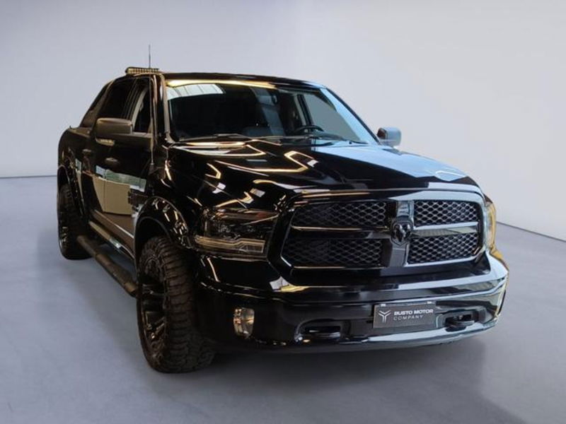Ram Ram Pick-up Ram 1500 5.7 V8 Crew Cab Limited Night Edition 395cv at8