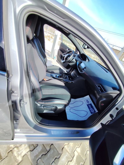 Peugeot 308 BlueHDi 130 S&S GT Line (19)