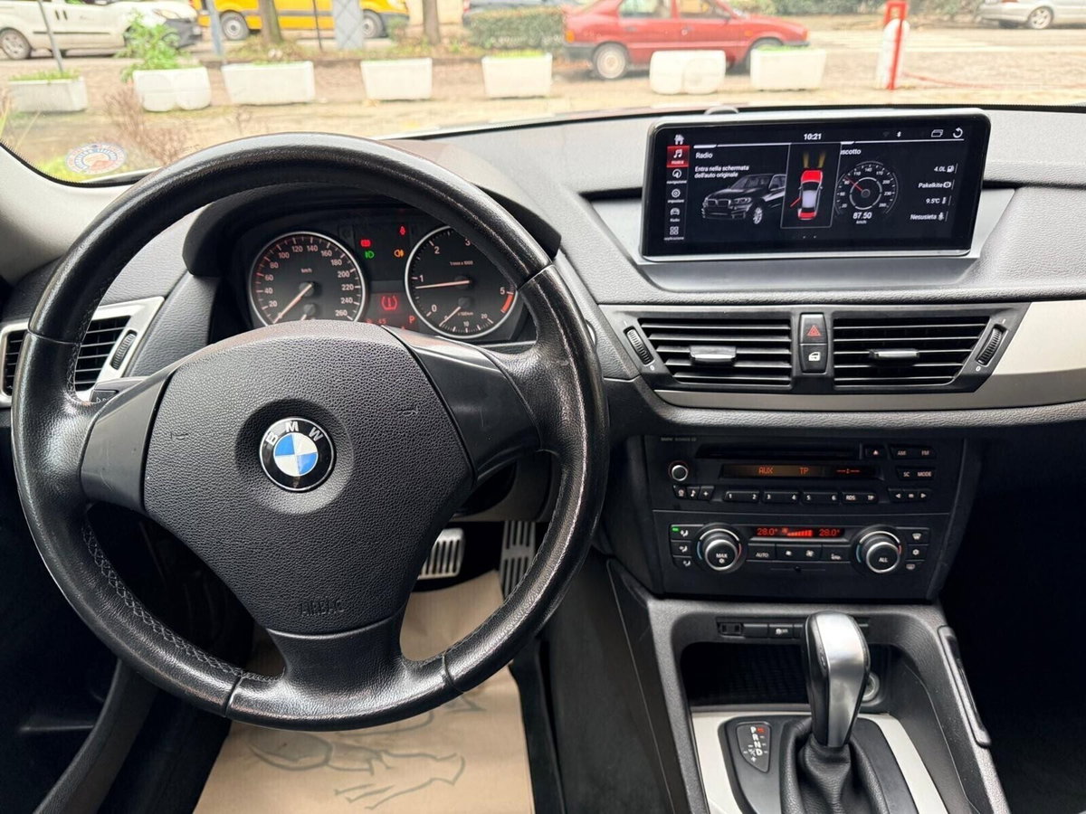 BMW X1 sDrive18d (11)