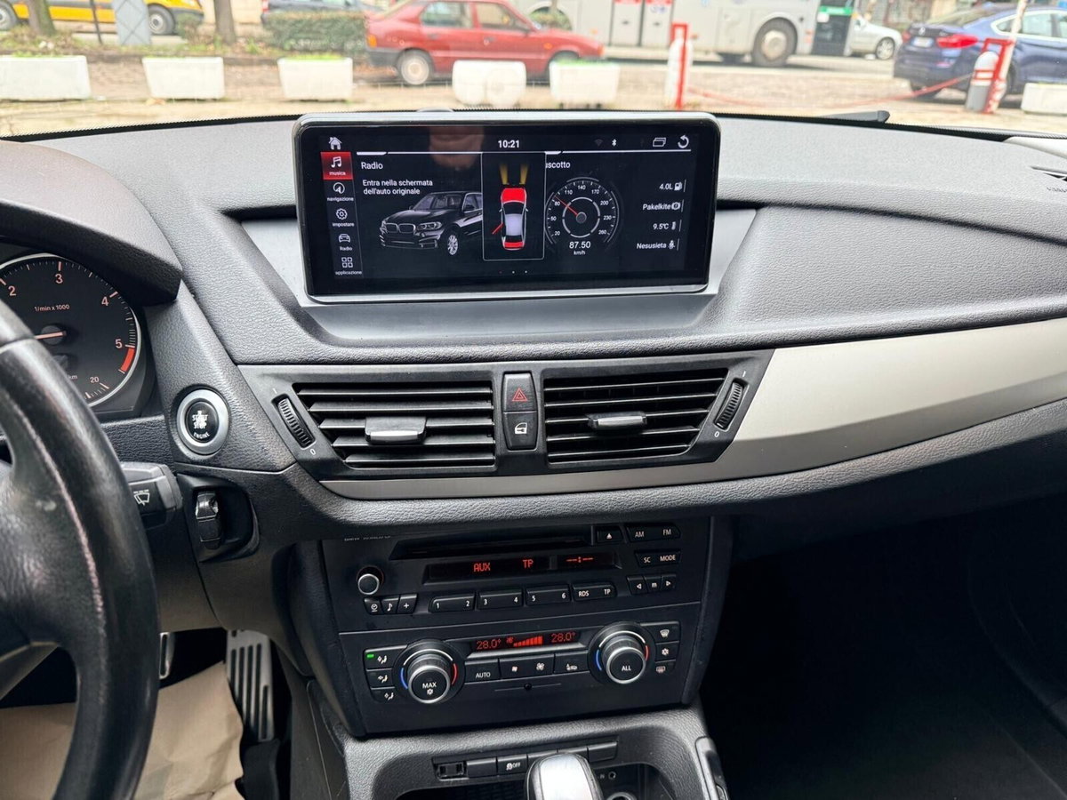 BMW X1 sDrive18d (13)