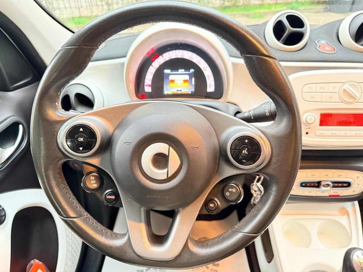 smart forfour forfour 70 1.0 Passion (12)