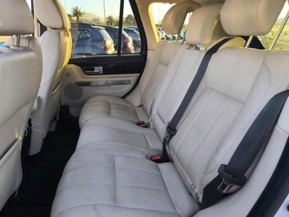 Land Rover Range Rover Sport 3.0 SDV6 Autobiography (12)
