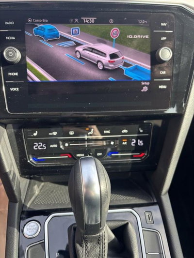 Volkswagen Passat Variant 2.0 TDI SCR 122 CV EVO DSG Business (12)