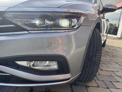 Volkswagen Passat Variant 2.0 TDI SCR 122 CV EVO DSG Business (15)