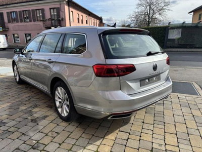 Volkswagen Passat Variant 2.0 TDI SCR 122 CV EVO DSG Business (17)